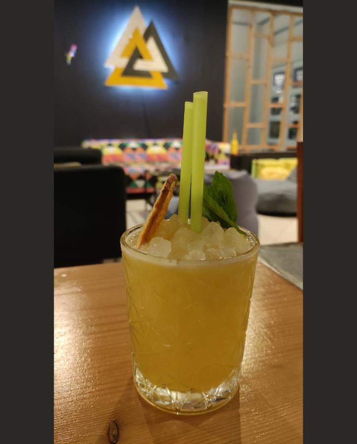 Leonidaion Guesthouse Ancient Olympia Dış mekan fotoğraf A pineapple juice